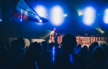 迷你轰炸机平台